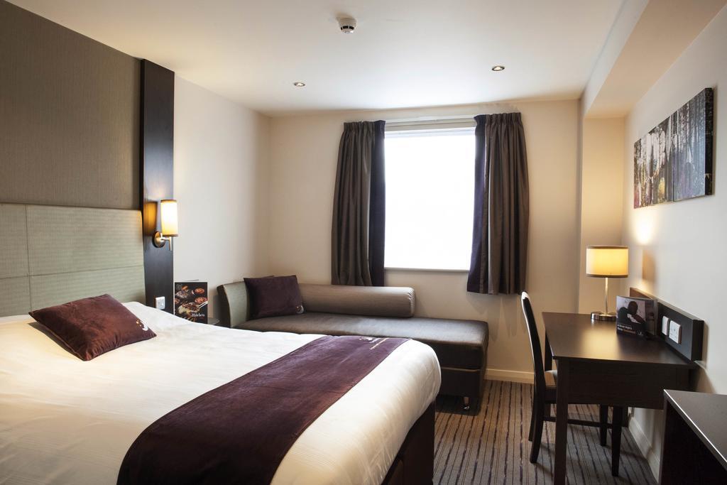 Premier Inn London Bexleyheath Eksteriør bilde